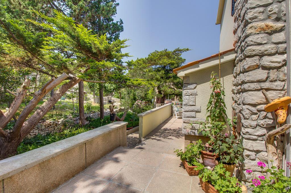 Holiday Home Villa Esperanca Veli Lošinj Dış mekan fotoğraf