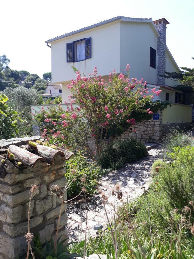 Holiday Home Villa Esperanca Veli Lošinj Dış mekan fotoğraf
